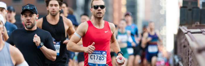 Participants running the 2025 Bank of America Chicago Marathon